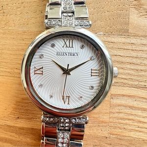 Ellen Tracy ladies silver tone crystal accented dress watch NEW BATTERY